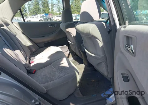 2001 Honda Accord 2.3 Ex from USA, damaged, VIN JHMCG566X1C028324